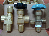 Valves Compressed Gases, Cylinders & Valves
